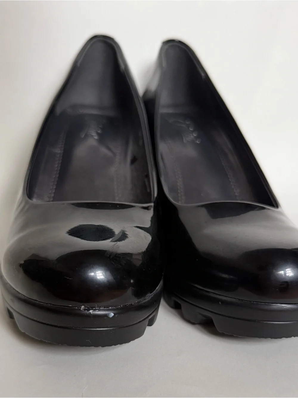 Shiny Chunky Black Heels